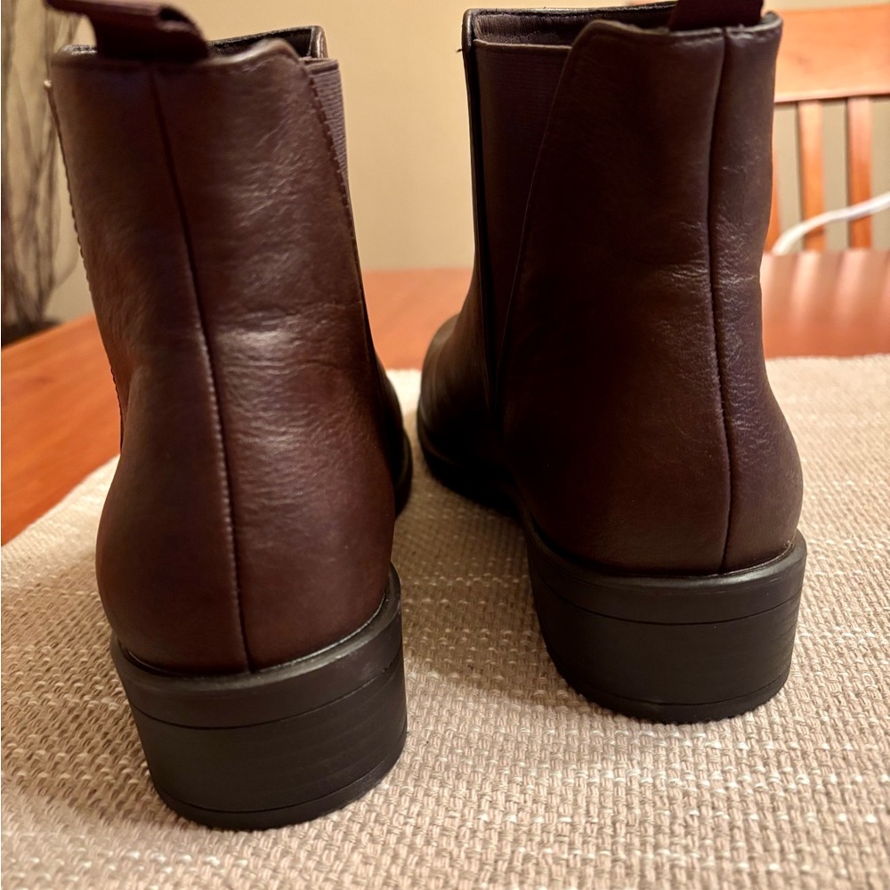 Dream Pairs Dark Brown Ankle Boots - Picture 5 of 9